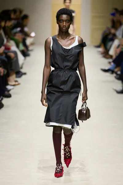 Look 44
